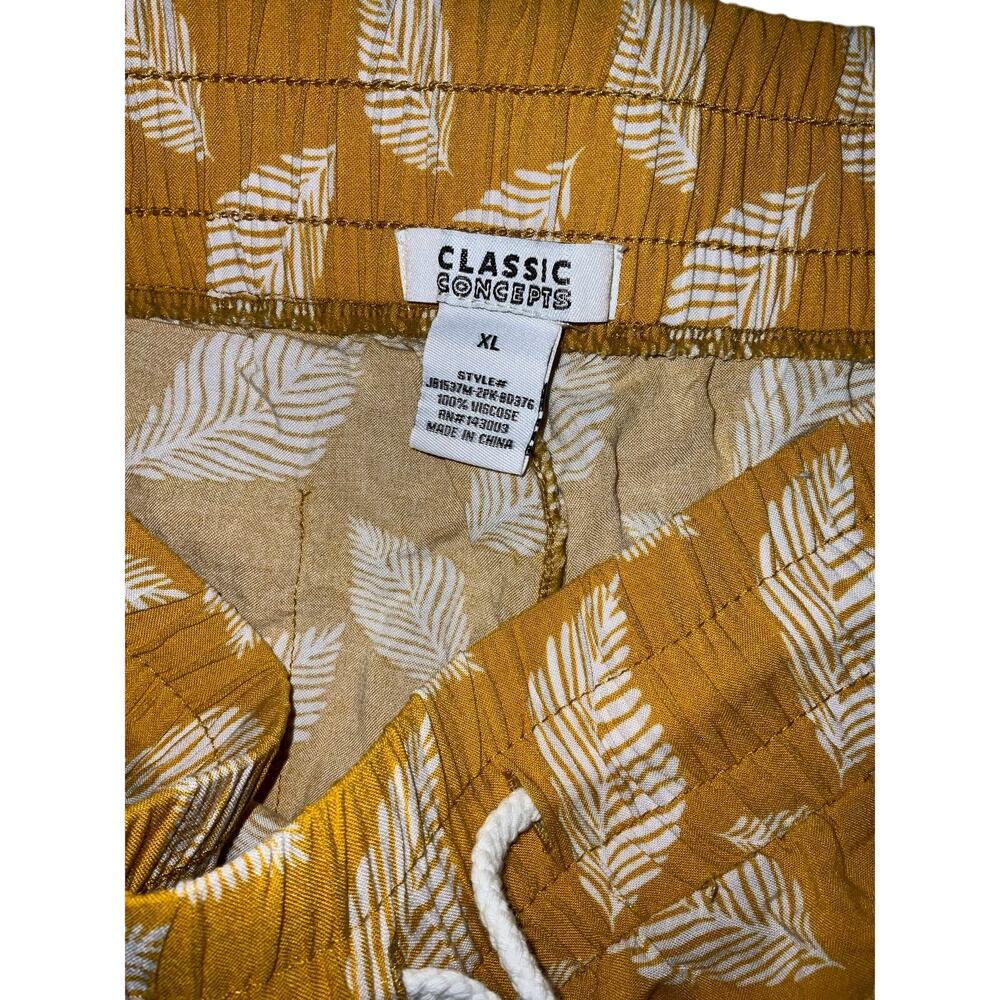 Classic Concepts Yellow White Leaf Print Pants Size XL
